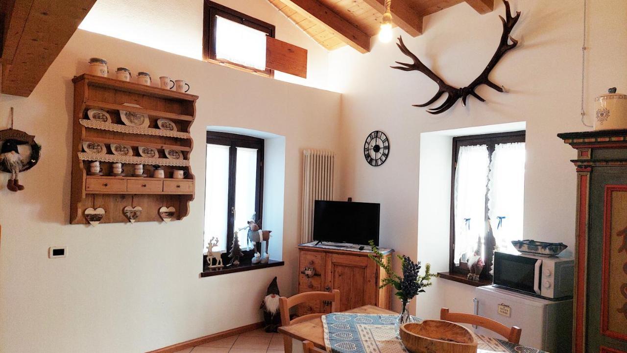 Loft Della Perpetua Di Casa Bernardi, Fuga Romantica Petfriendly Montagnaga  Екстериор снимка